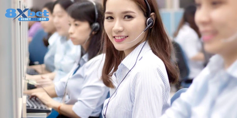 Liên hệ bộ phận chuyên viên để lấy lại mật khẩu đăng nhập 8xbet